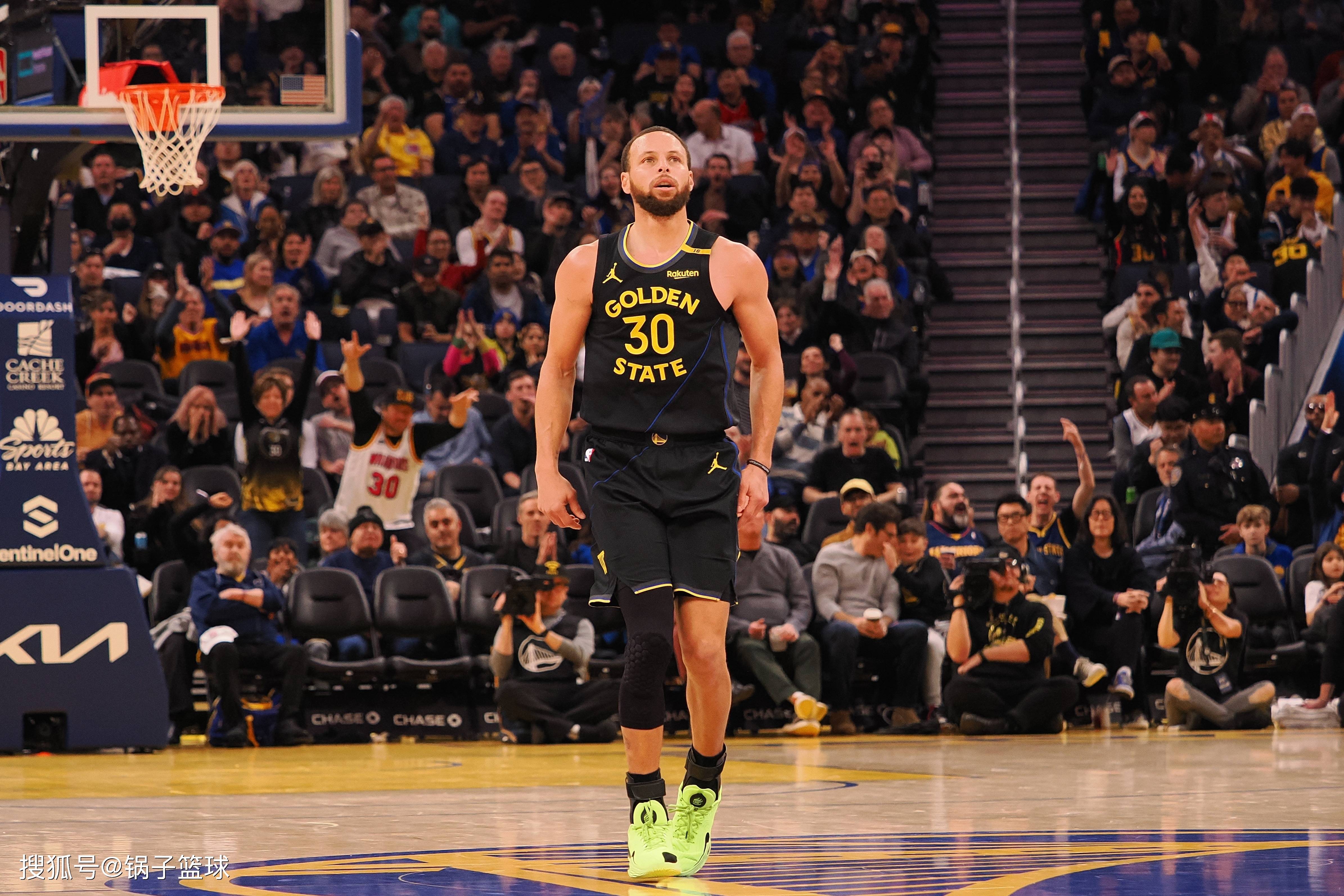 包含巴特勒在塞尔维亚队比赛中晋级下一阶段，表现优异引发热议！的词条