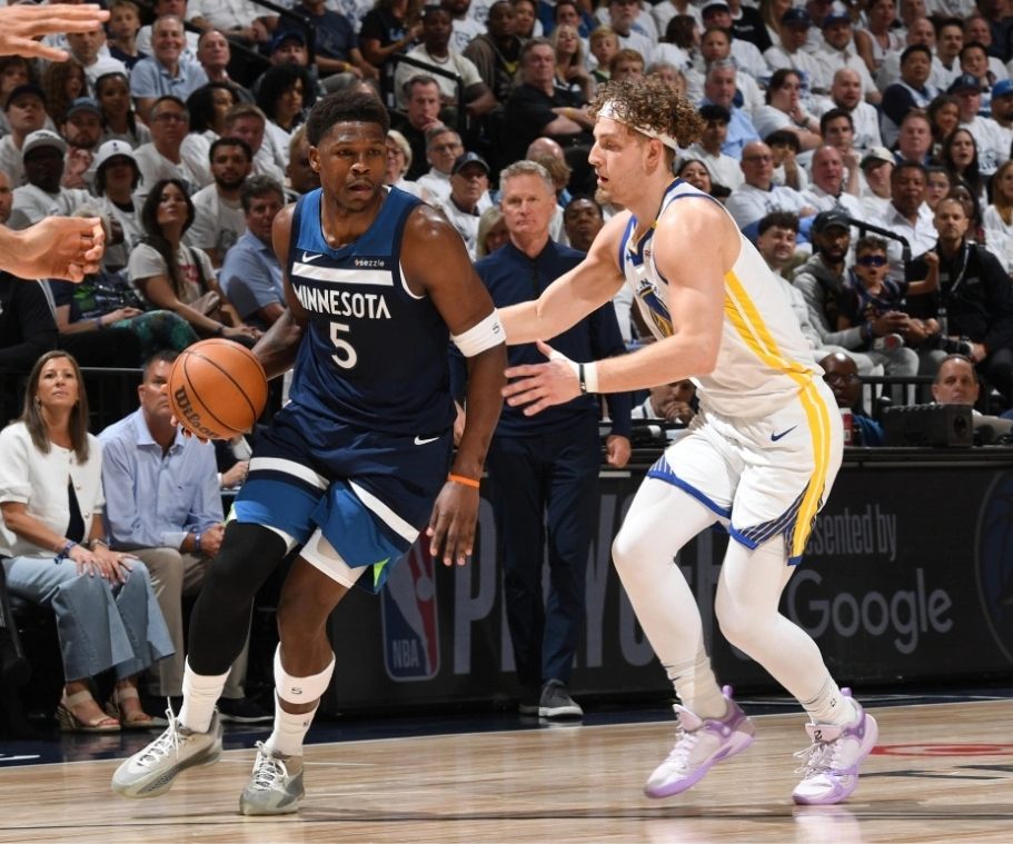 九游iOS版赛前明尼苏达森林狼刷新队史纪录——欧超杯节点到来，态度坚定，训练强度明显提升的简单介绍