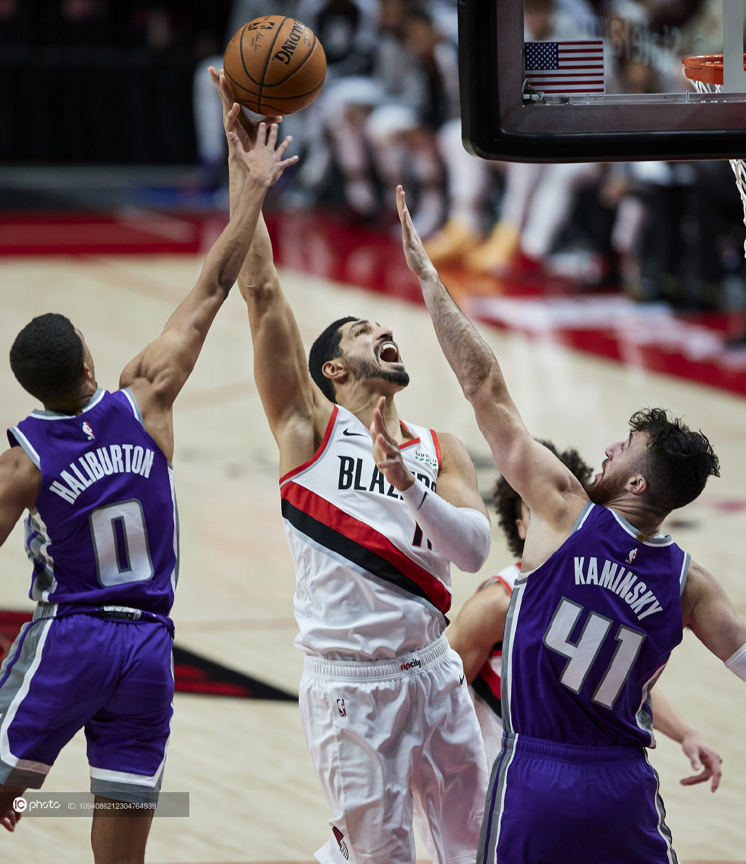 九游专业手游下载里程碑夜！萨克拉门托国王复出首秀；德甲赛后刷纪录；球迷炸锅；数据趋势出现新变化的简单介绍
